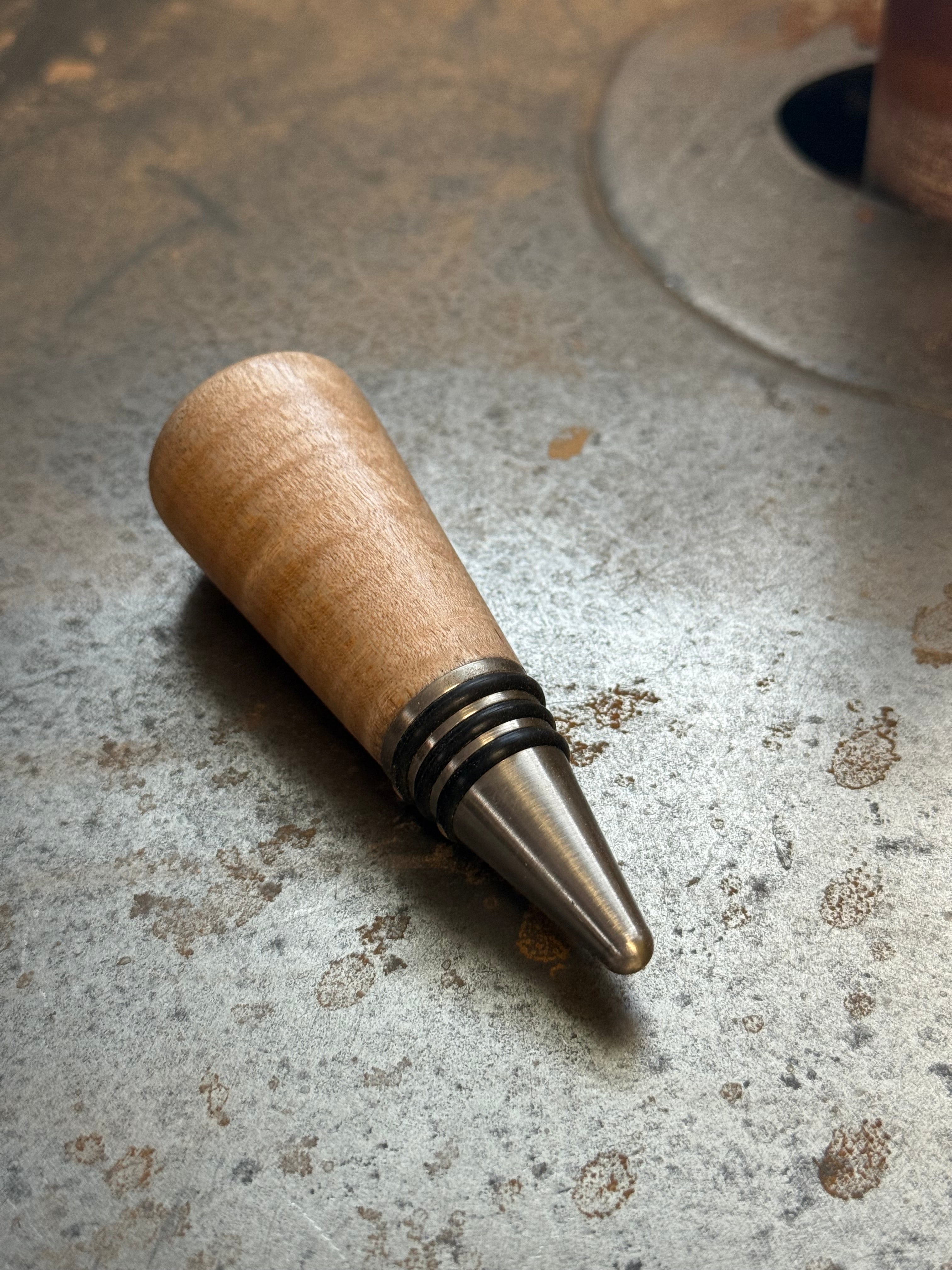 Bottle stopper